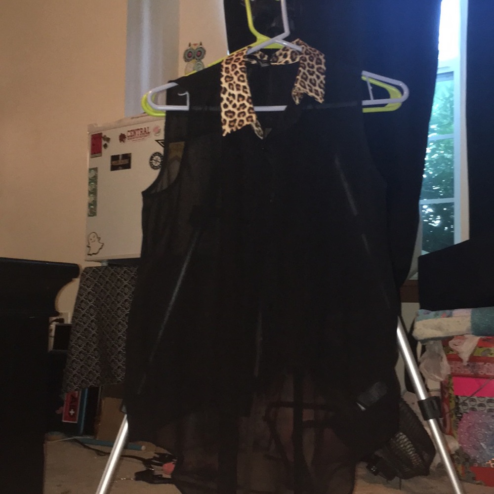 High low sheer collared shirt